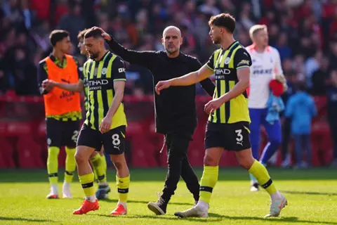 جوارديولا: نوتنجهام دافعوا بشكل جيد.. ولدينا 10 نهائيات للتأهل إلى دوري أبطال أوروبا